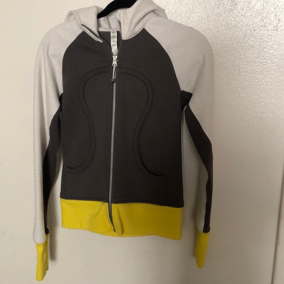 Lululemon scuba sweater size 6 - Picture 2 of 8